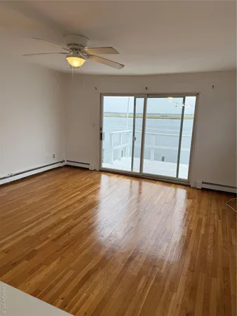 $3,500 | 923 West Park Avenue, Long Beach, NY 11561