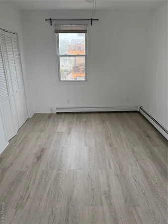 $3,500 | 923 West Park Avenue, Long Beach, NY 11561