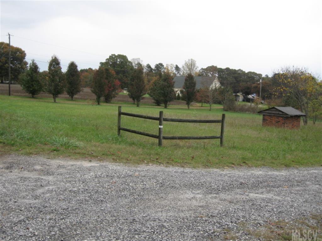 3330 Wike Road Catawba, NC 28609 - Photo 3 of 10