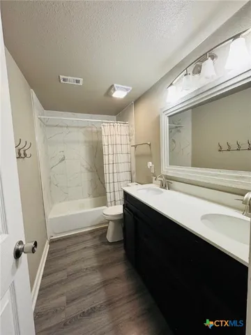 $225,000 | 706 Golf Course Road, Gatesville, TX 76528