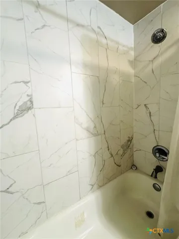 $225,000 | 706 Golf Course Road, Gatesville, TX 76528