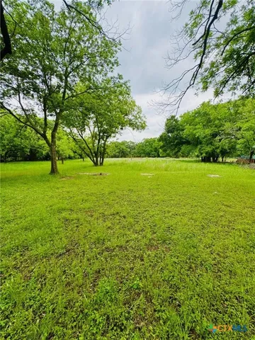$225,000 | 706 Golf Course Road, Gatesville, TX 76528