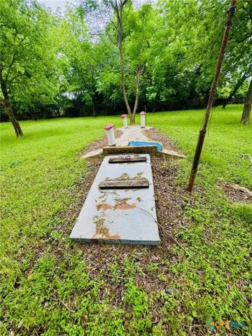 $225,000 | 706 Golf Course Road, Gatesville, TX 76528