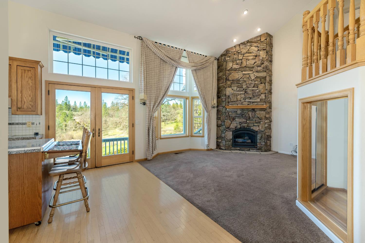 13922 Auburn Road Grass Valley, CA 95949 - Photo 16 of 67