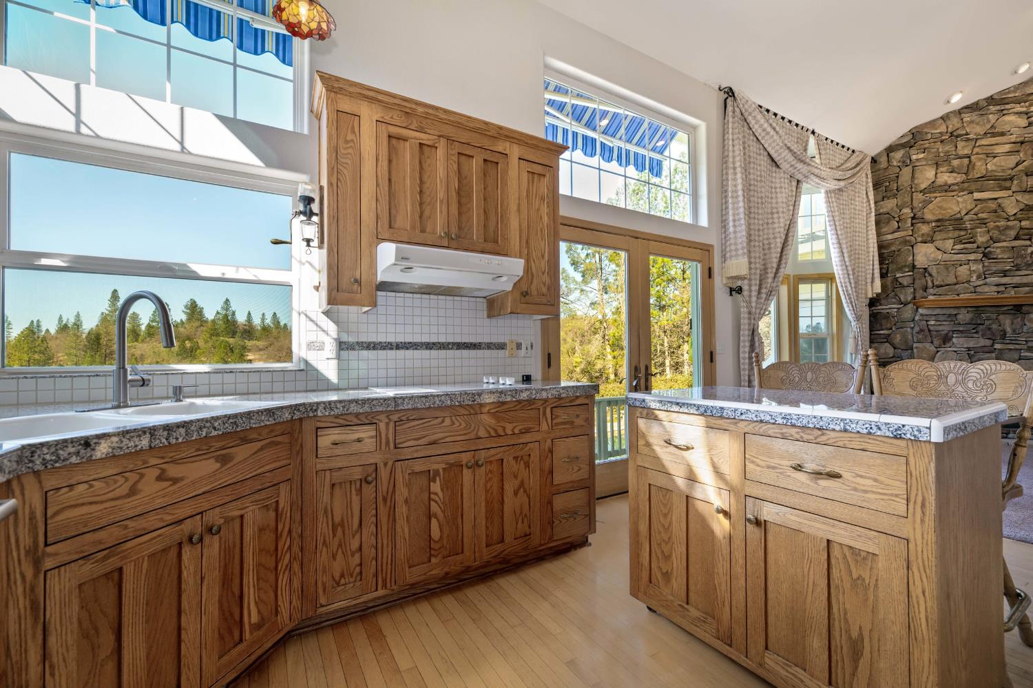 13922 Auburn Road Grass Valley, CA 95949 - Photo 20 of 67