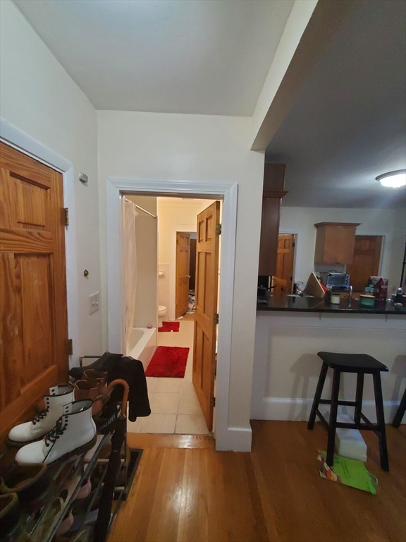 185 Beacon Street, Unit 2 Somerville, MA 02143 - Photo 2 of 9