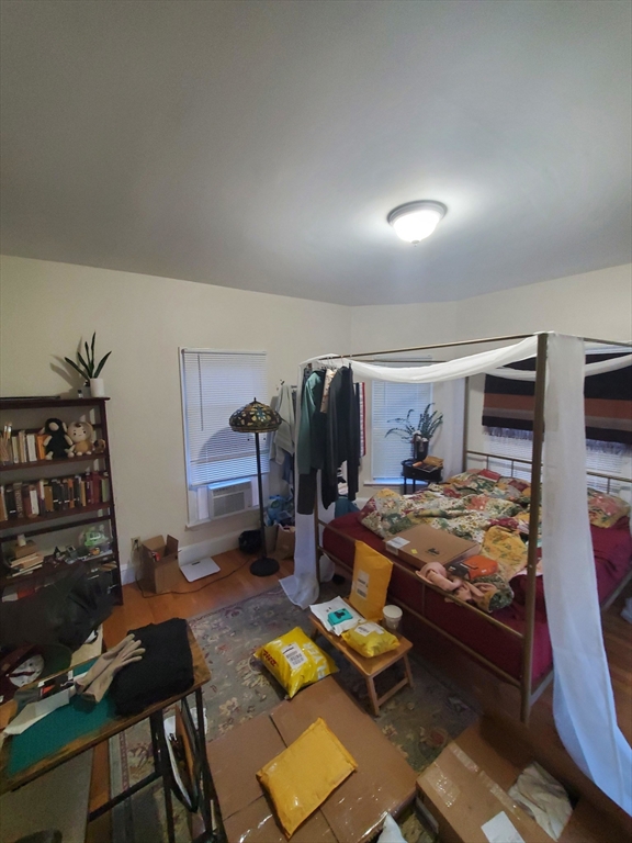 185 Beacon Street, Unit 2 Somerville, MA 02143 - Photo 8 of 9