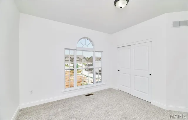 $358,400 | 16 Canyon Creek Court, Moscow Mills, MO 63362