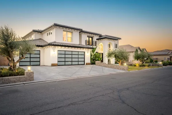 $1,250,000 | 402 South Michelle Avenue, Kerman, CA 93630