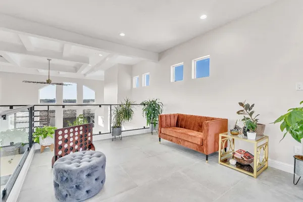 $1,250,000 | 402 South Michelle Avenue, Kerman, CA 93630