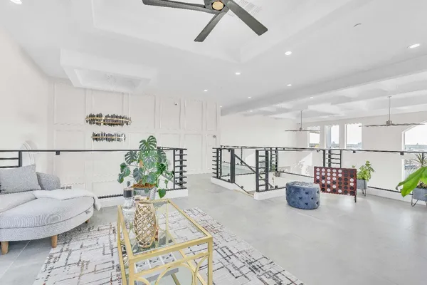 $1,250,000 | 402 South Michelle Avenue, Kerman, CA 93630