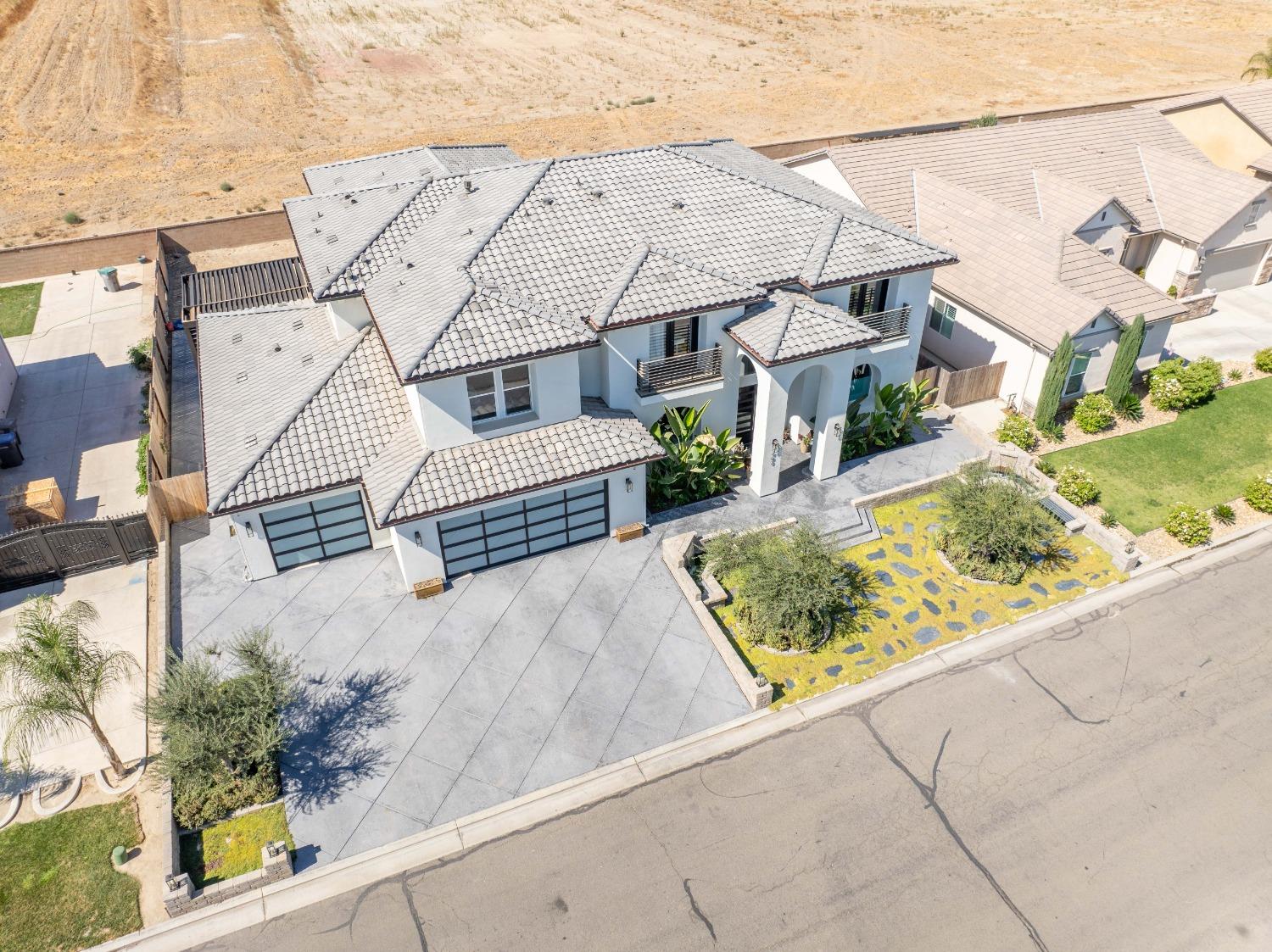 402 South Michelle Avenue Kerman, CA 93630 - Photo 67 of 70