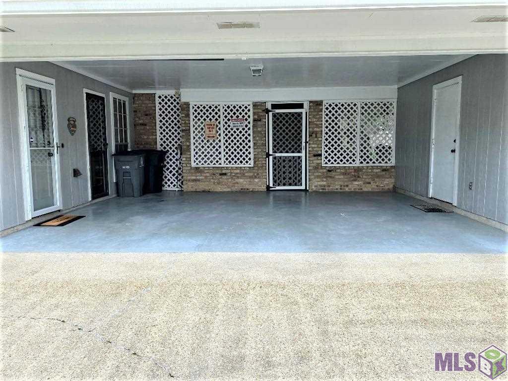 13706 Cypress Ridge Avenue Baton Rouge, LA 70817 - Photo 31 of 41 Attached 2-Car Carport