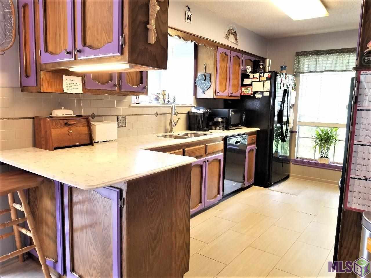 13706 Cypress Ridge Avenue Baton Rouge, LA 70817 - Photo 9 of 41 Kitchen