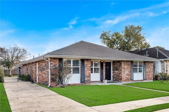 $465,000 | 569 Aris Avenue, Metairie, LA 70005