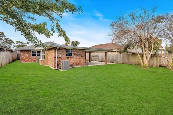 $441,900 | 569 Aris Avenue, Metairie, LA 70005