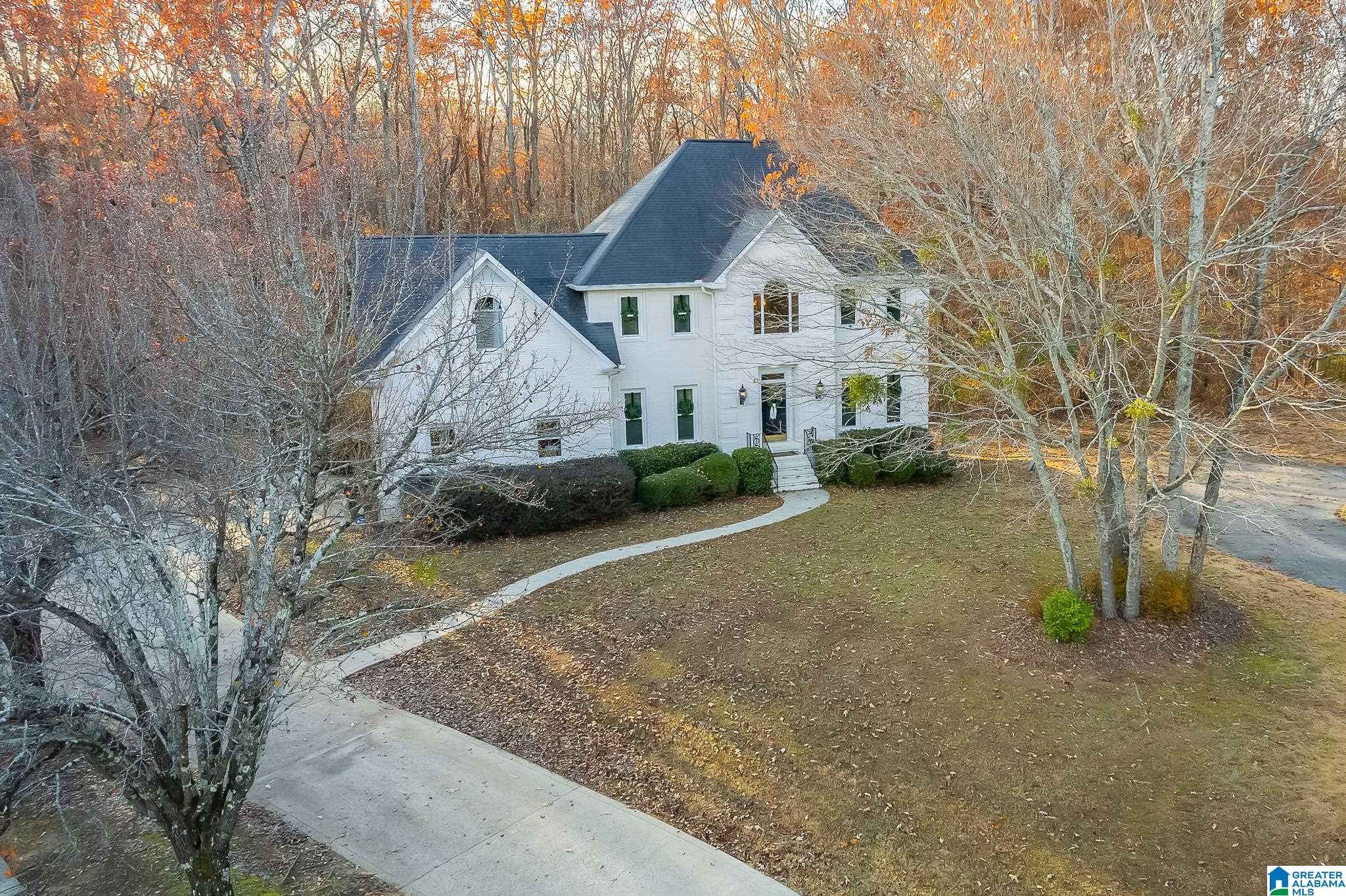127 View Point Circle Cullman, AL 35057 - Photo 2 of 44
