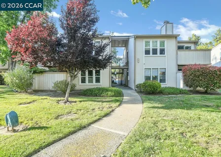 $385,000 | 375 Camelback Road, Unit 3, Pleasant Hill, CA 94523