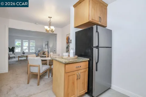 $385,000 | 375 Camelback Road, Unit 3, Pleasant Hill, CA 94523