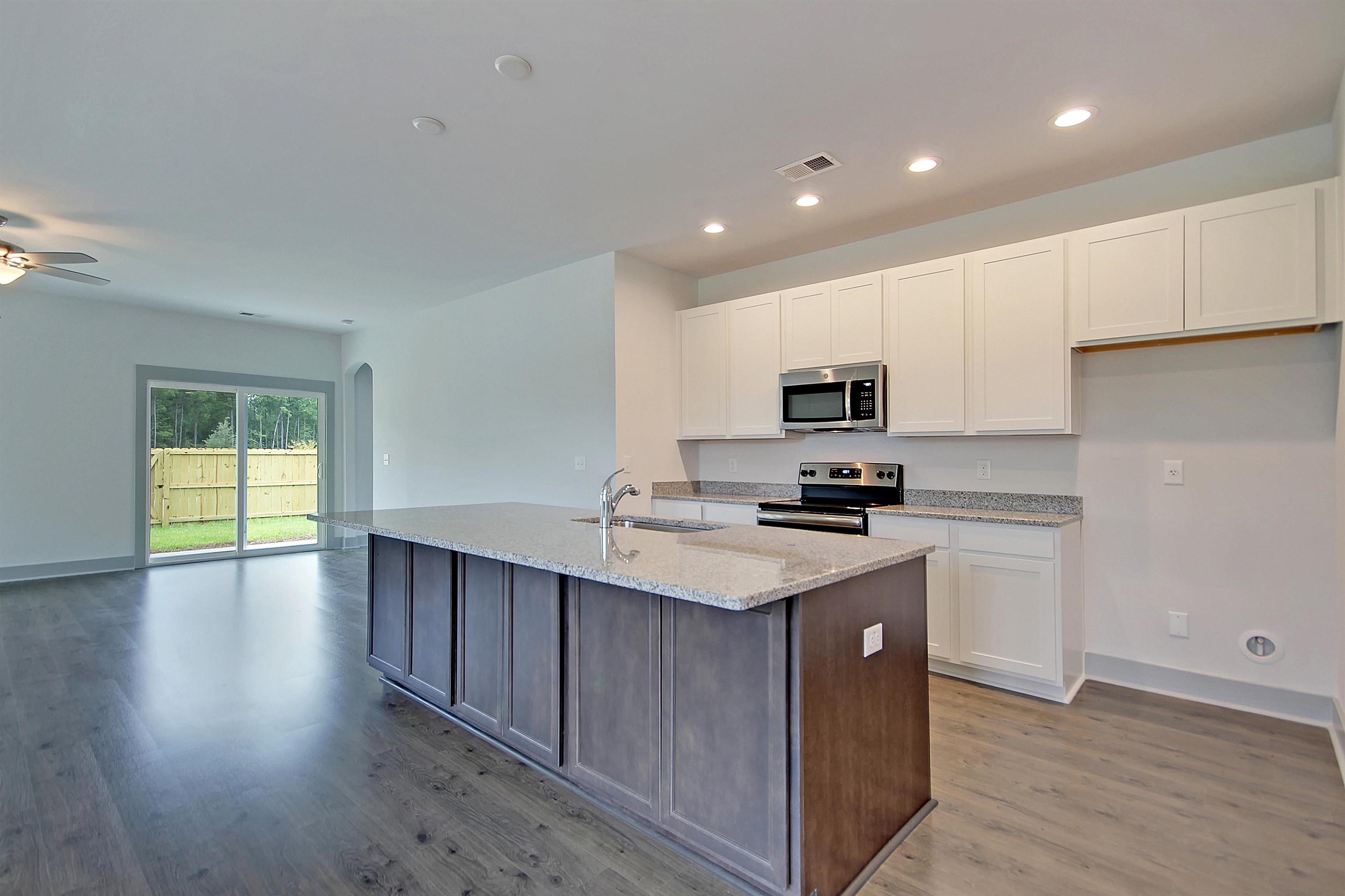 4900 Huckleberry Lane Conway, SC 29526 - Photo 13 of 29