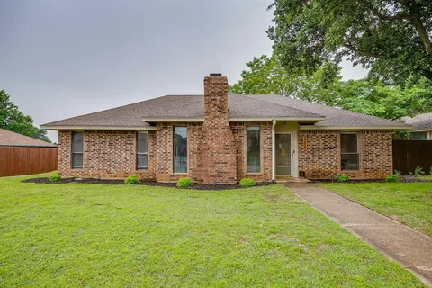 $355,000 | 918 Summer Trail, Flower Mound, TX 75028