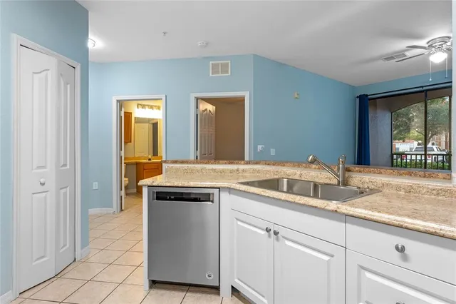 $1,595 | 6159 Metrowest Boulevard, Unit 105, Orlando, FL 32835