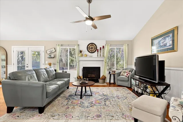 $375,000 | 215 Savannah Round, Summerville, SC 29485