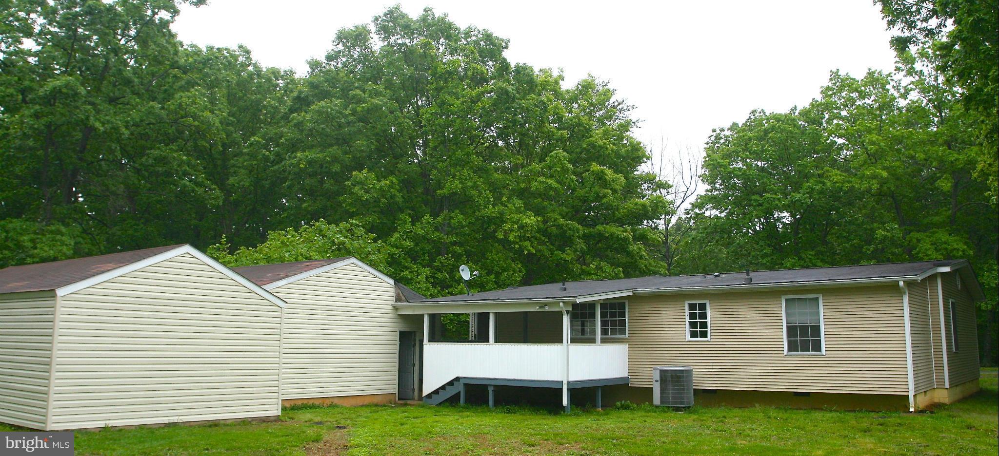 7054 Tanglewood Road Spotsylvania, VA 22551 - Photo 2 of 18 Exterior (Rear)