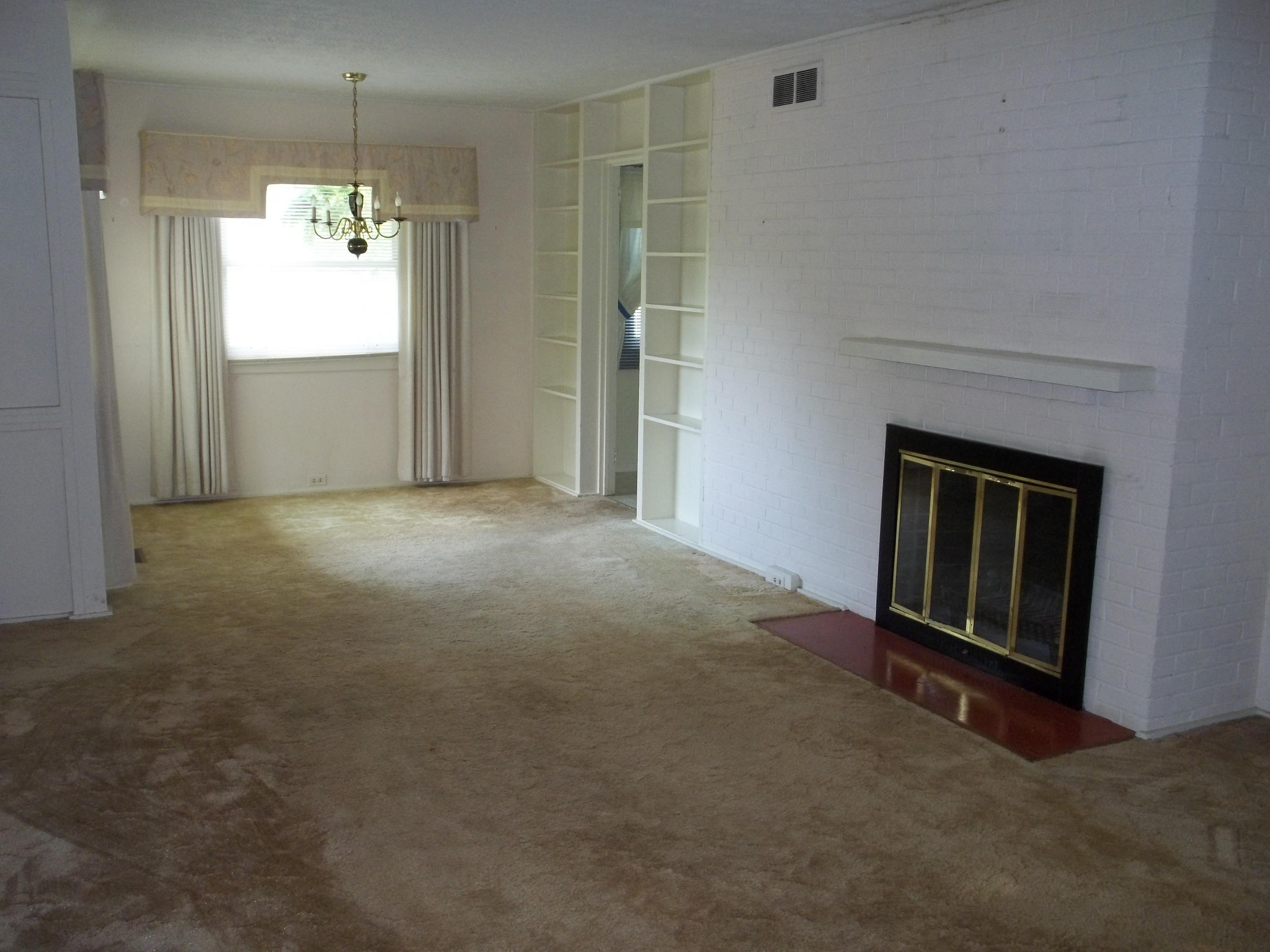 150 Outer Drive Oak Ridge, TN 37830 - Photo 6 of 16 100_5669