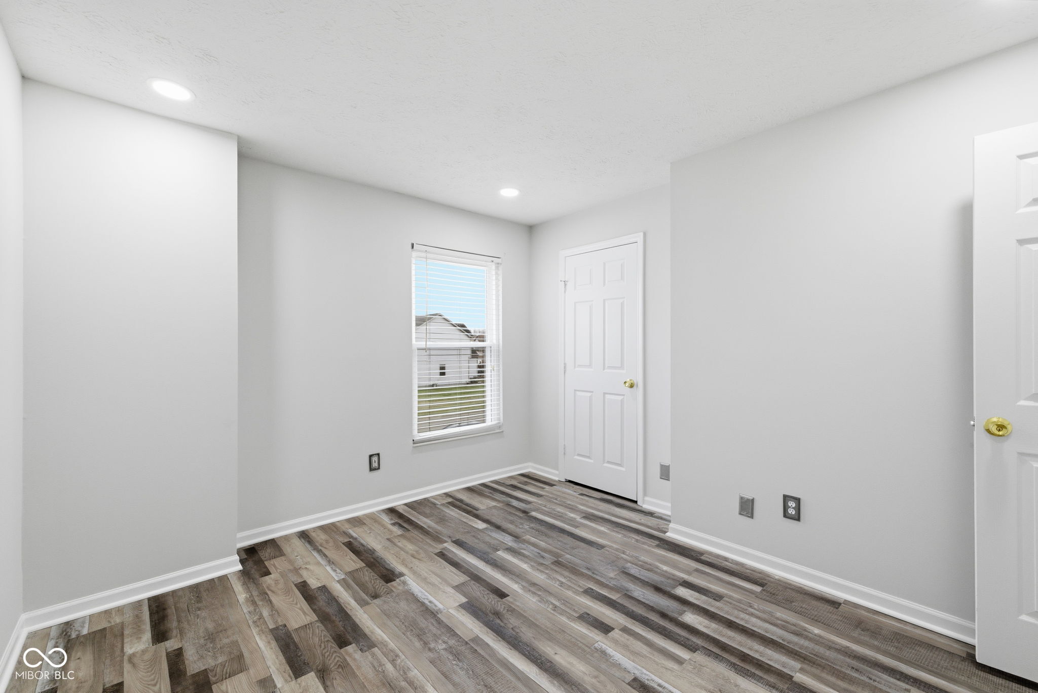 3448 Waterloo Drive Indianapolis, IN 46268 - Photo 16 of 42