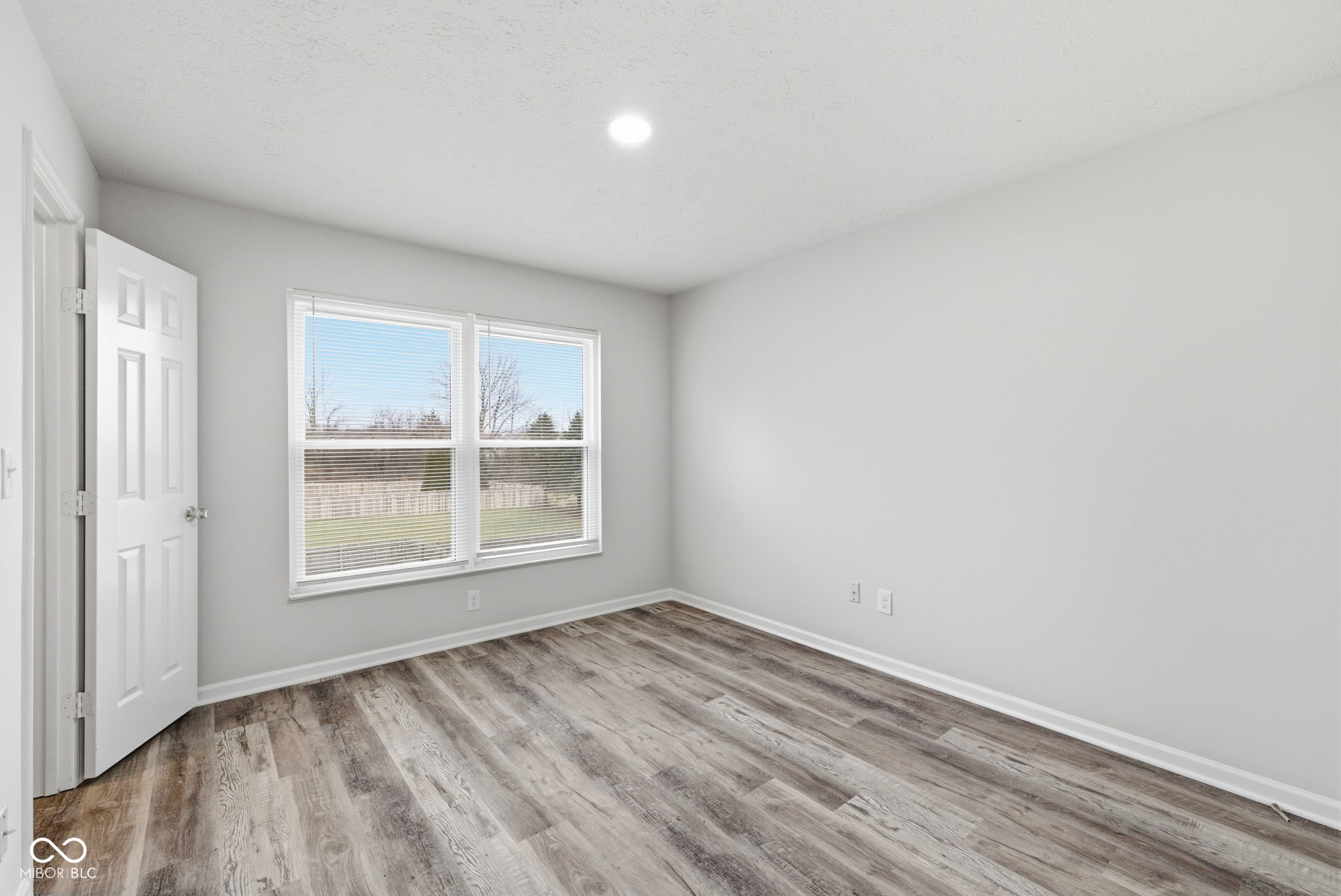 3448 Waterloo Drive Indianapolis, IN 46268 - Photo 18 of 42