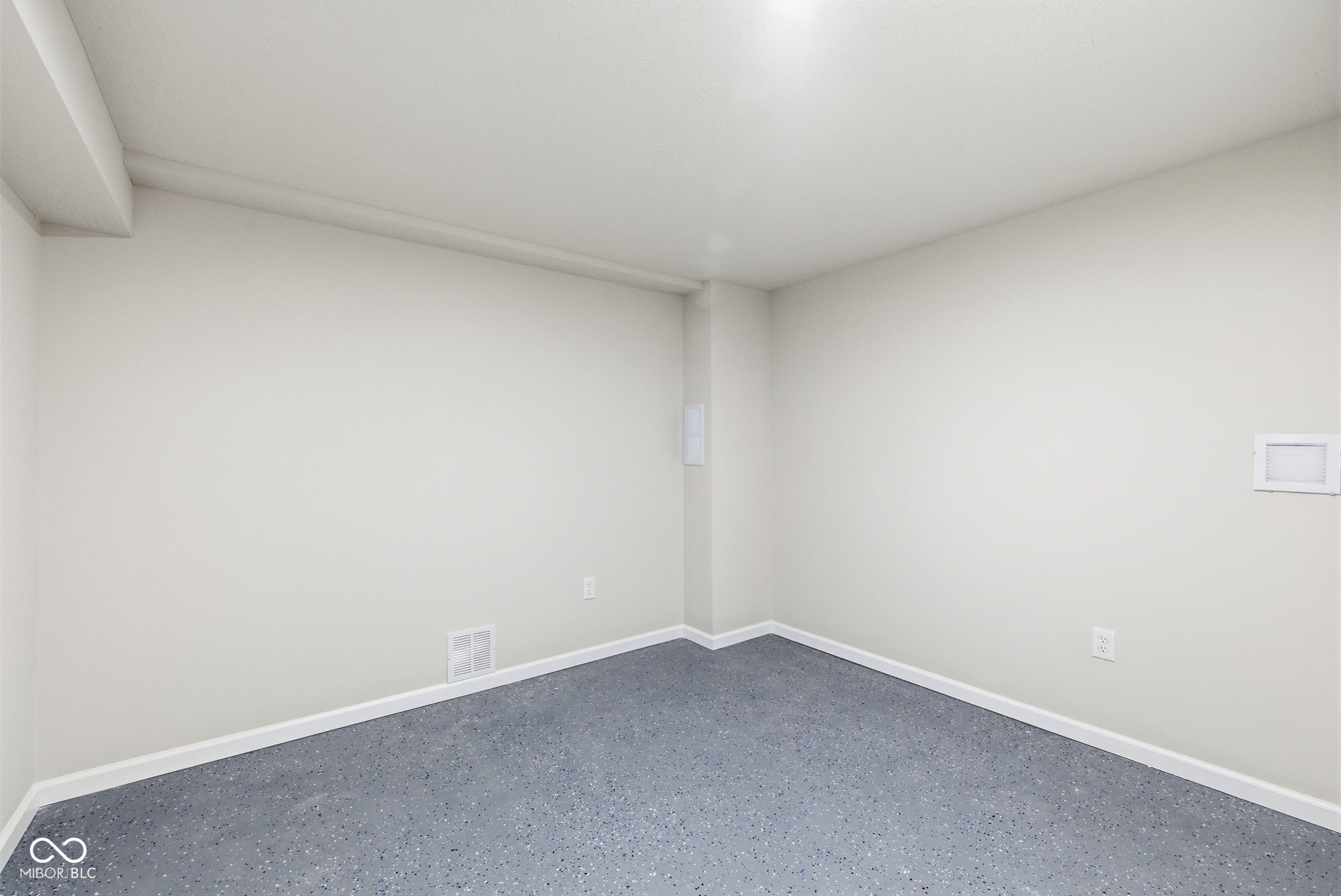 3448 Waterloo Drive Indianapolis, IN 46268 - Photo 25 of 42