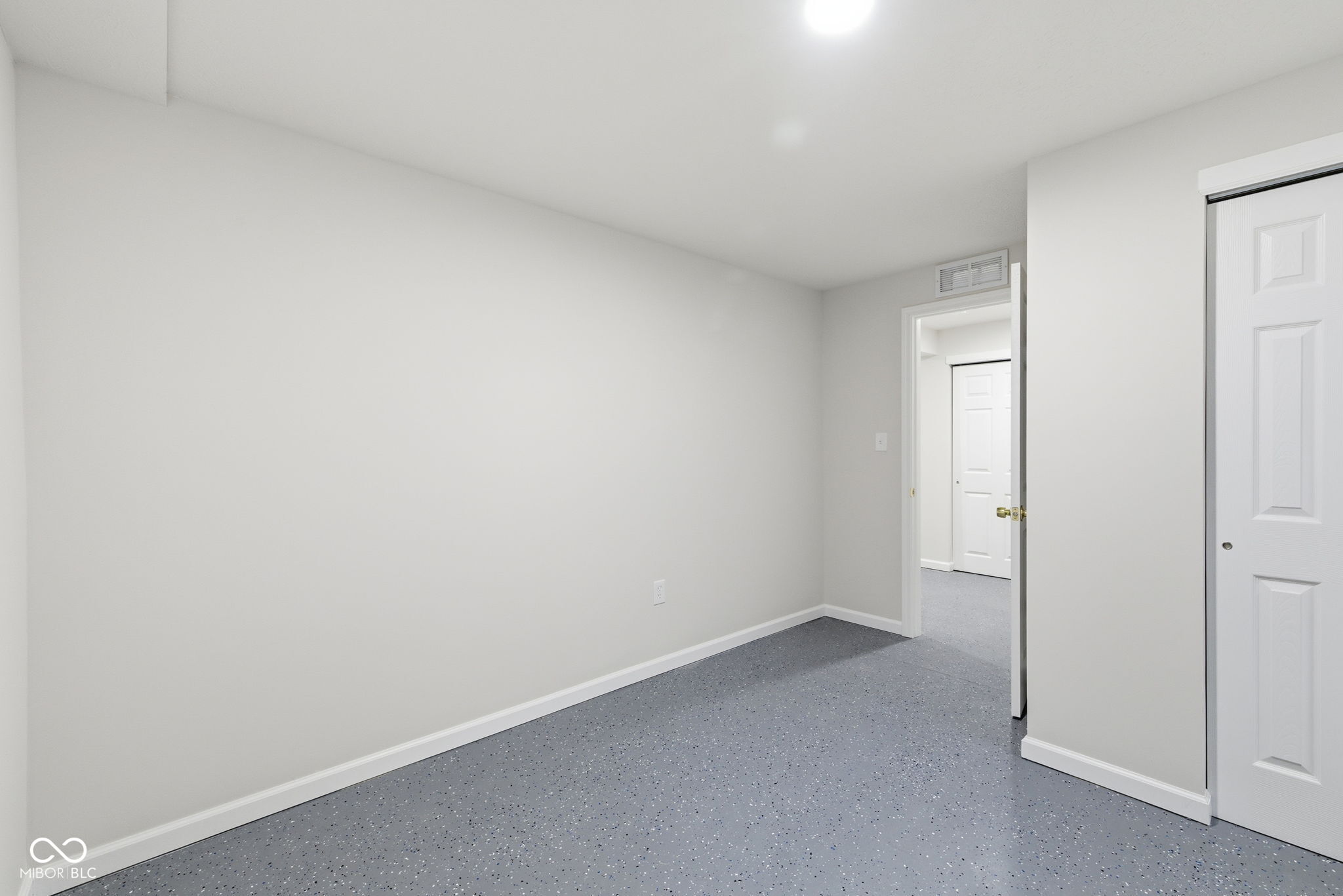 3448 Waterloo Drive Indianapolis, IN 46268 - Photo 30 of 42