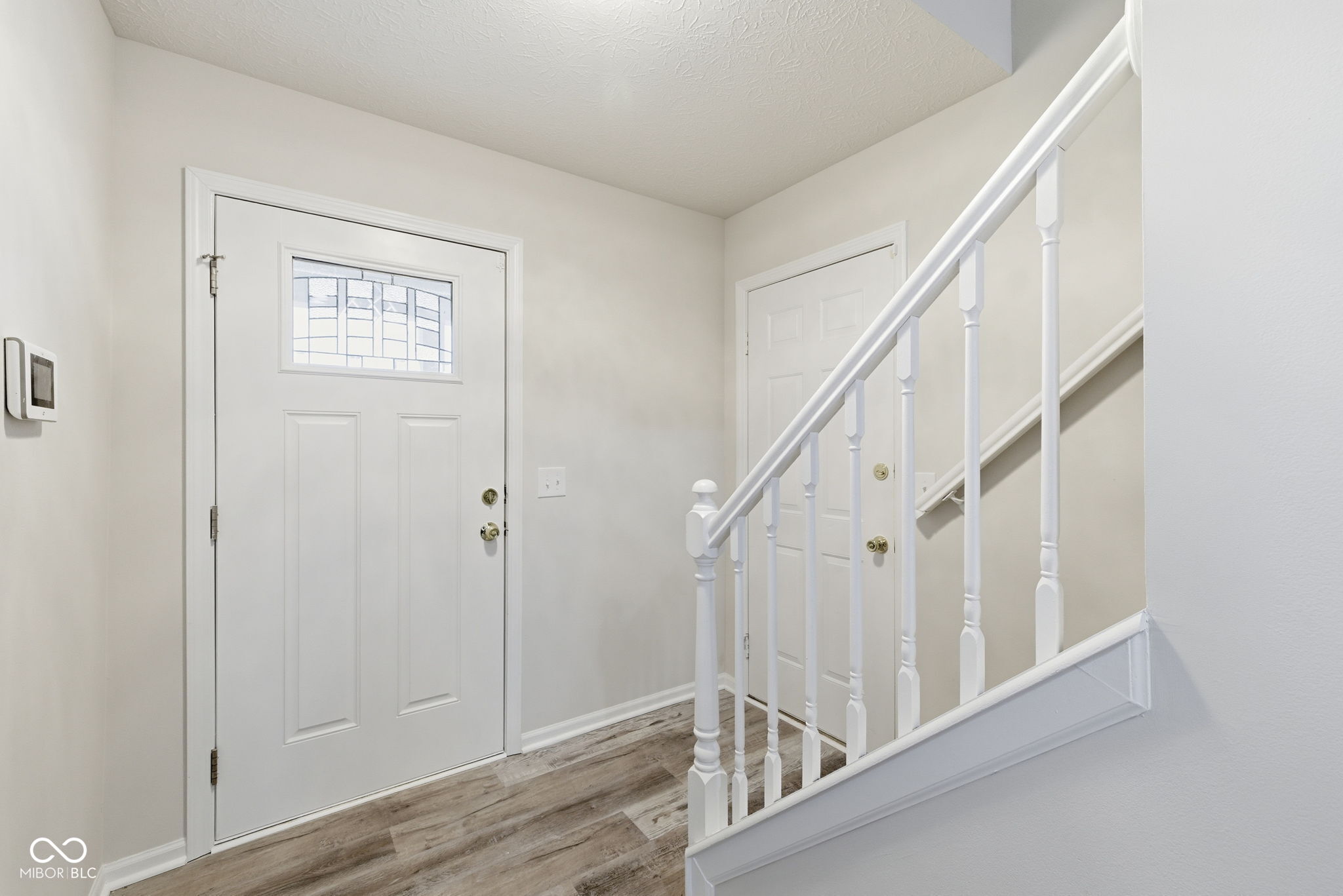 3448 Waterloo Drive Indianapolis, IN 46268 - Photo 3 of 42