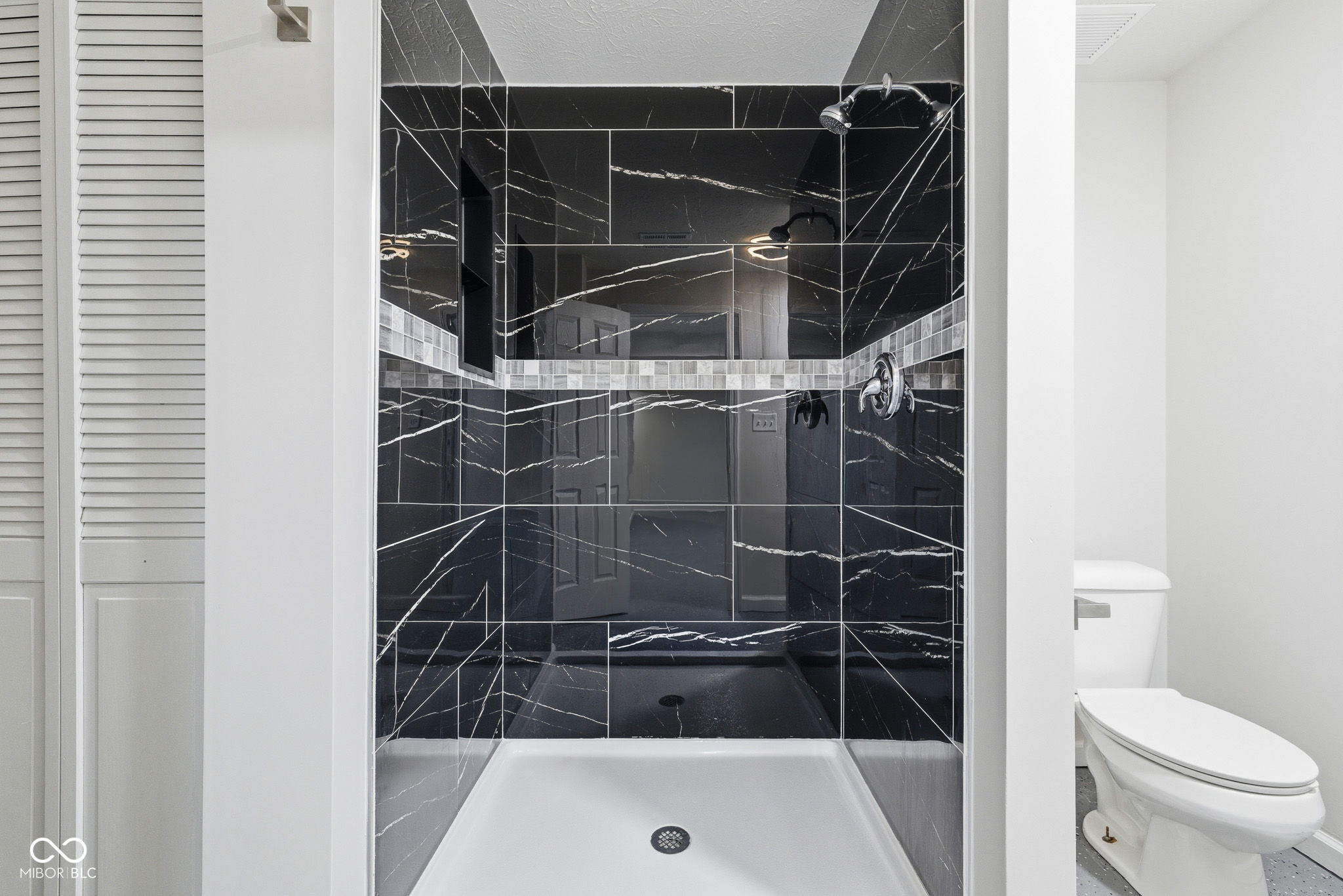 3448 Waterloo Drive Indianapolis, IN 46268 - Photo 31 of 42