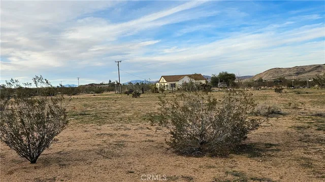 $290,000 | 56727 Cone Boulevard, Landers, CA 92285