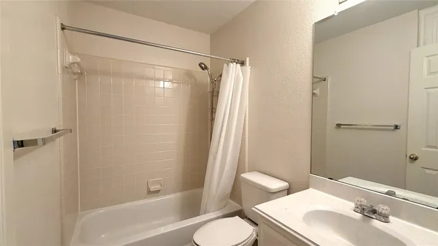 $2,500 | 11513 Kempwood Drive, Austin, TX 78750