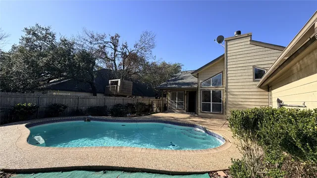$2,500 | 11513 Kempwood Drive, Austin, TX 78750