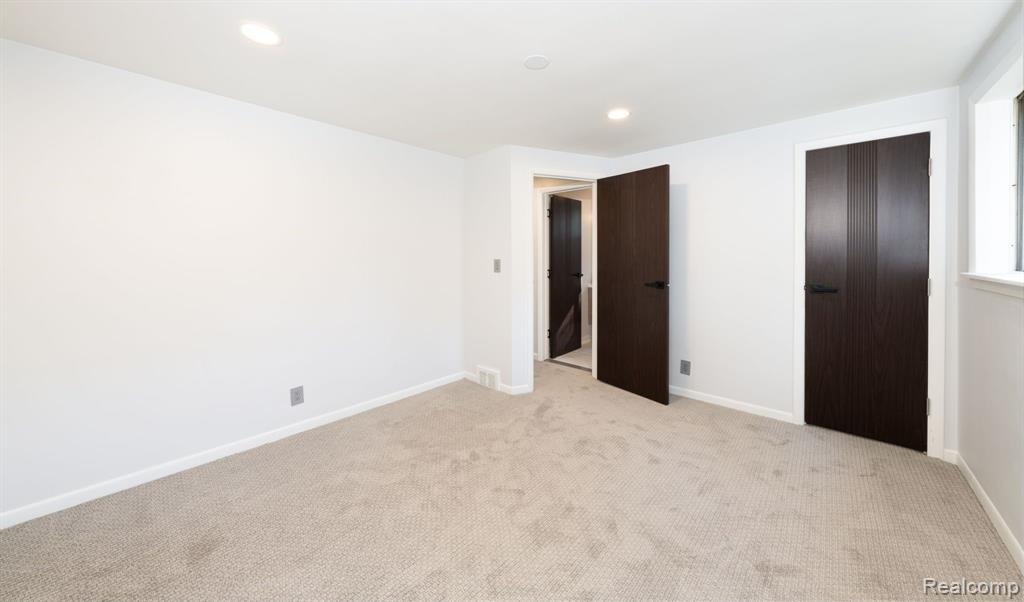 338 Roth Boulevard Clawson, MI 48017 - Photo 23 of 30