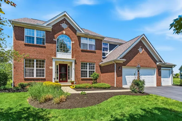 $769,900 | 7622 Indian Springs Drive, Powell, OH 43065