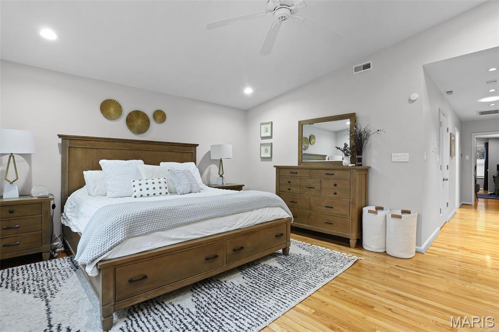 68 Willmore Road St. Louis, MO 63109 - Photo 23 of 49