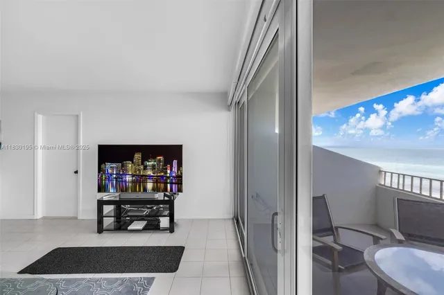 $975,000 | 177 Ocean Ln Drive, Unit 1203, Key Biscayne, FL 33149