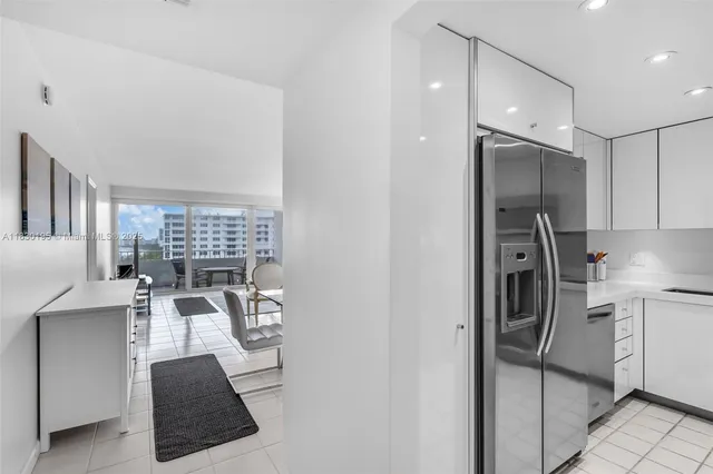 $975,000 | 177 Ocean Ln Drive, Unit 1203, Key Biscayne, FL 33149
