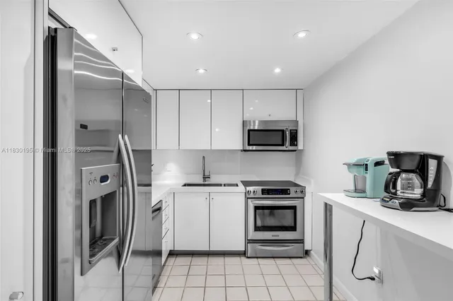 $975,000 | 177 Ocean Ln Drive, Unit 1203, Key Biscayne, FL 33149