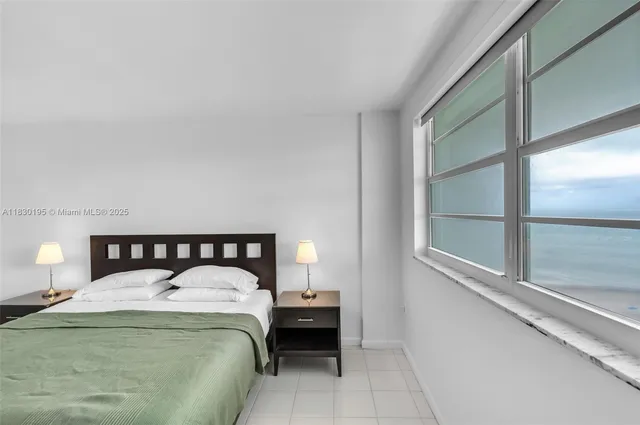 $975,000 | 177 Ocean Ln Drive, Unit 1203, Key Biscayne, FL 33149