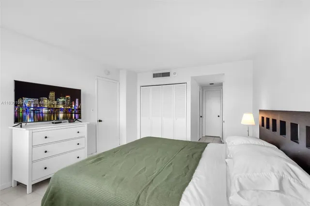 $975,000 | 177 Ocean Ln Drive, Unit 1203, Key Biscayne, FL 33149