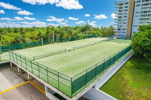 $975,000 | 177 Ocean Ln Drive, Unit 1203, Key Biscayne, FL 33149