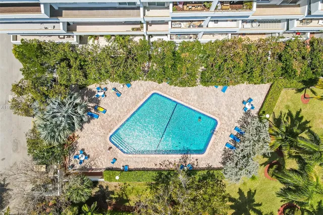 $975,000 | 177 Ocean Ln Drive, Unit 1203, Key Biscayne, FL 33149