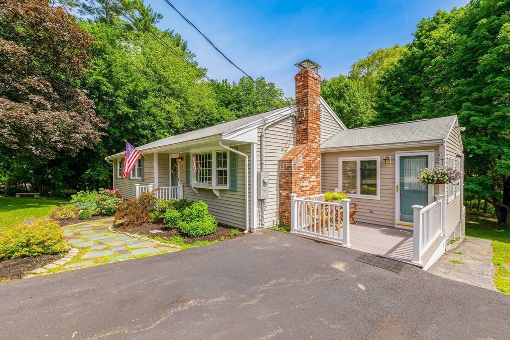 33 Farnham Road Rowley, MA 01969 - Photo 25 of 36