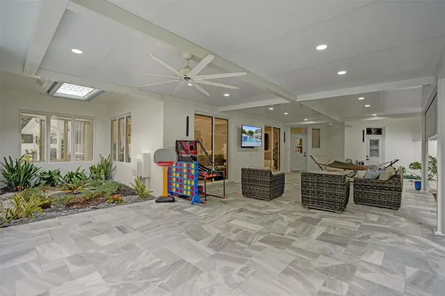 $1,729,999 | 1712 Vestal Drive, Coral Springs, FL 33071